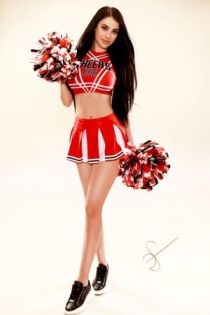 Judite escort - 34D bust, Brunette hair, Brown eyes