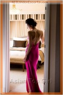 Suzuna escort - 34C bust, Brown hair, Brown eyes