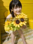 stunning Japanese girl in Kings Cross