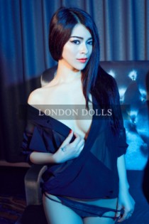 Susan escort - 32B bust, black hair, black eyes