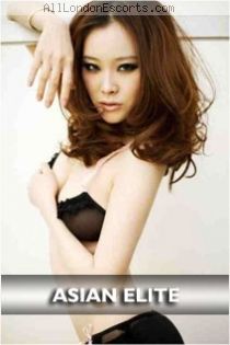 Celine escort - 34C bust, brunette hair, Brown eyes