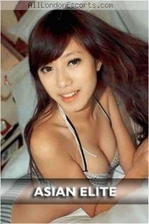 Ewyna escort - 34C bust, brunette hair, Brown eyes