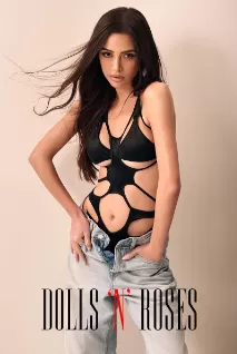Terry escort - 32C bust, brunette hair, brown eyes