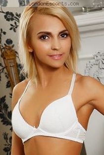 Dianne escort - 34A bust, blonde hair, brown eyes
